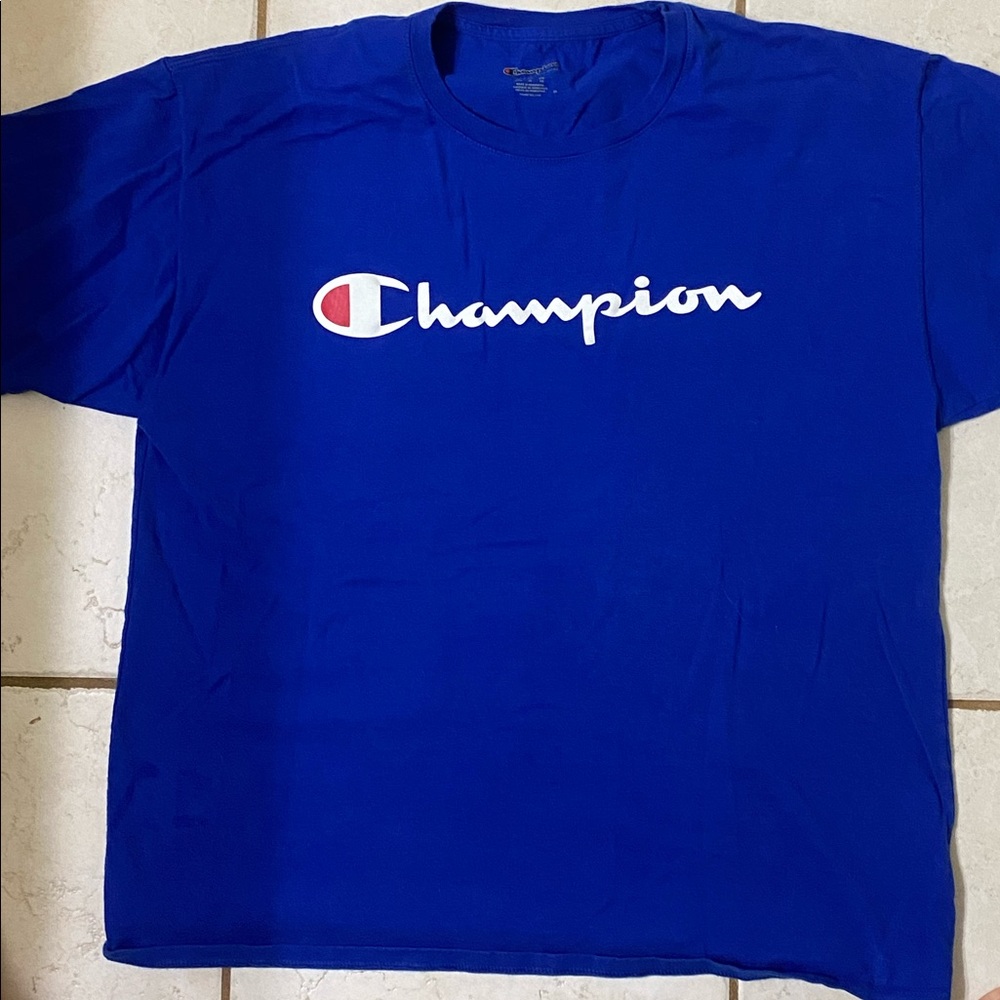 dark blue champion t-shirt